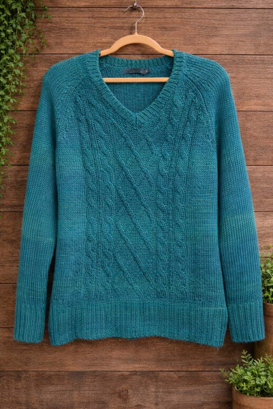 prAna Leisel Cable Knit Ombre V-Neck Sweater in Teal Blue Size XL